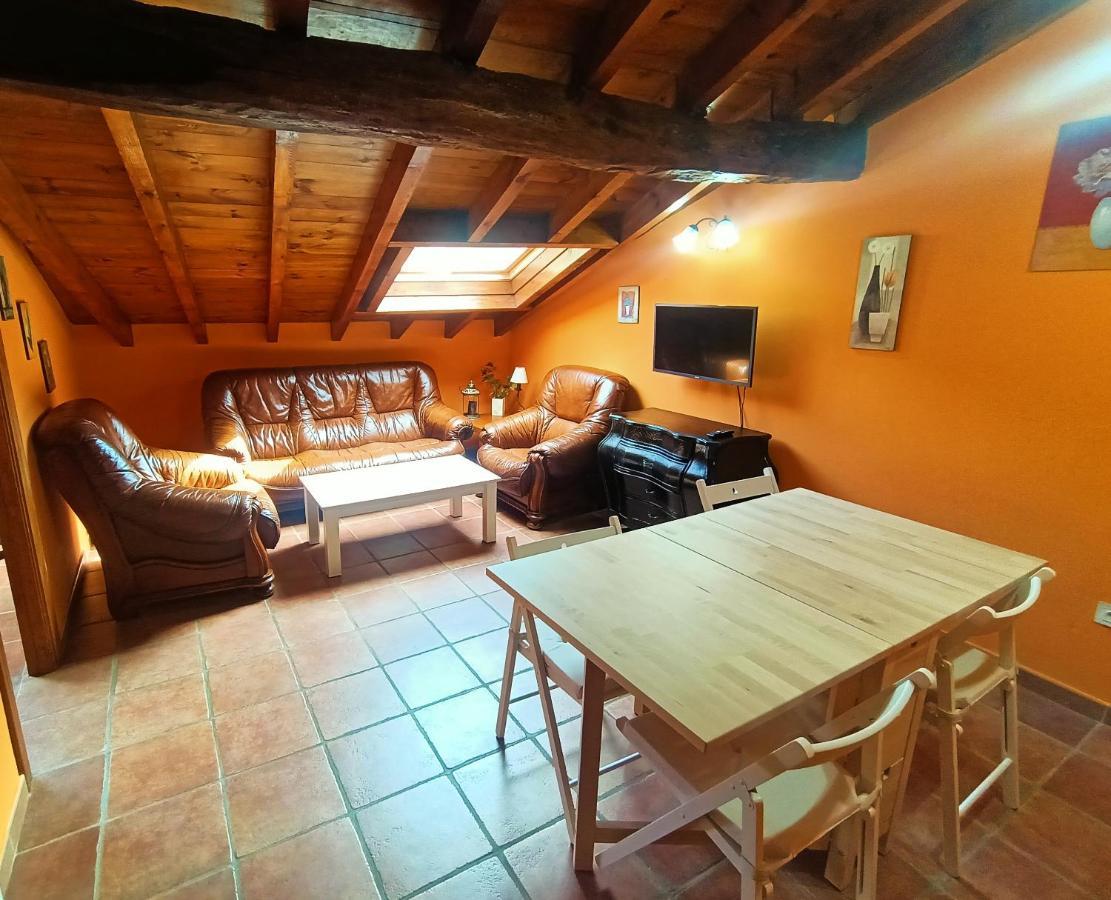 Apartamentos La Buganvilla Novales Eksteriør bilde